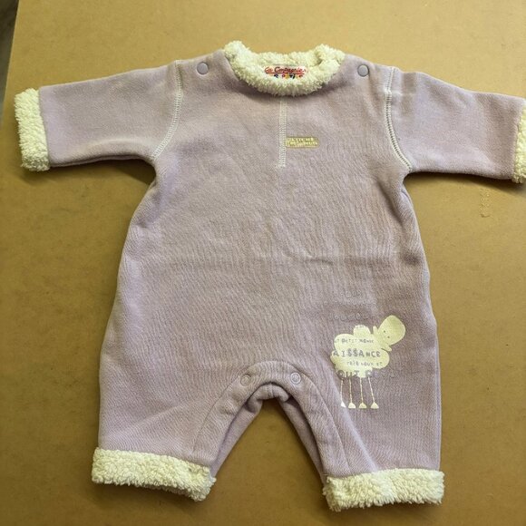 One piece - Picture 1 of 4